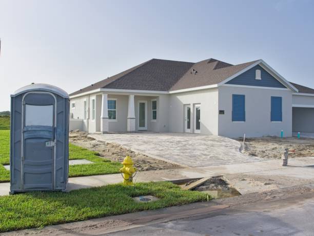 Portable Toilet Options We Offer in Falling Water, TN